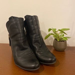 Booties - women’s Bueno size 39. ( full leather )